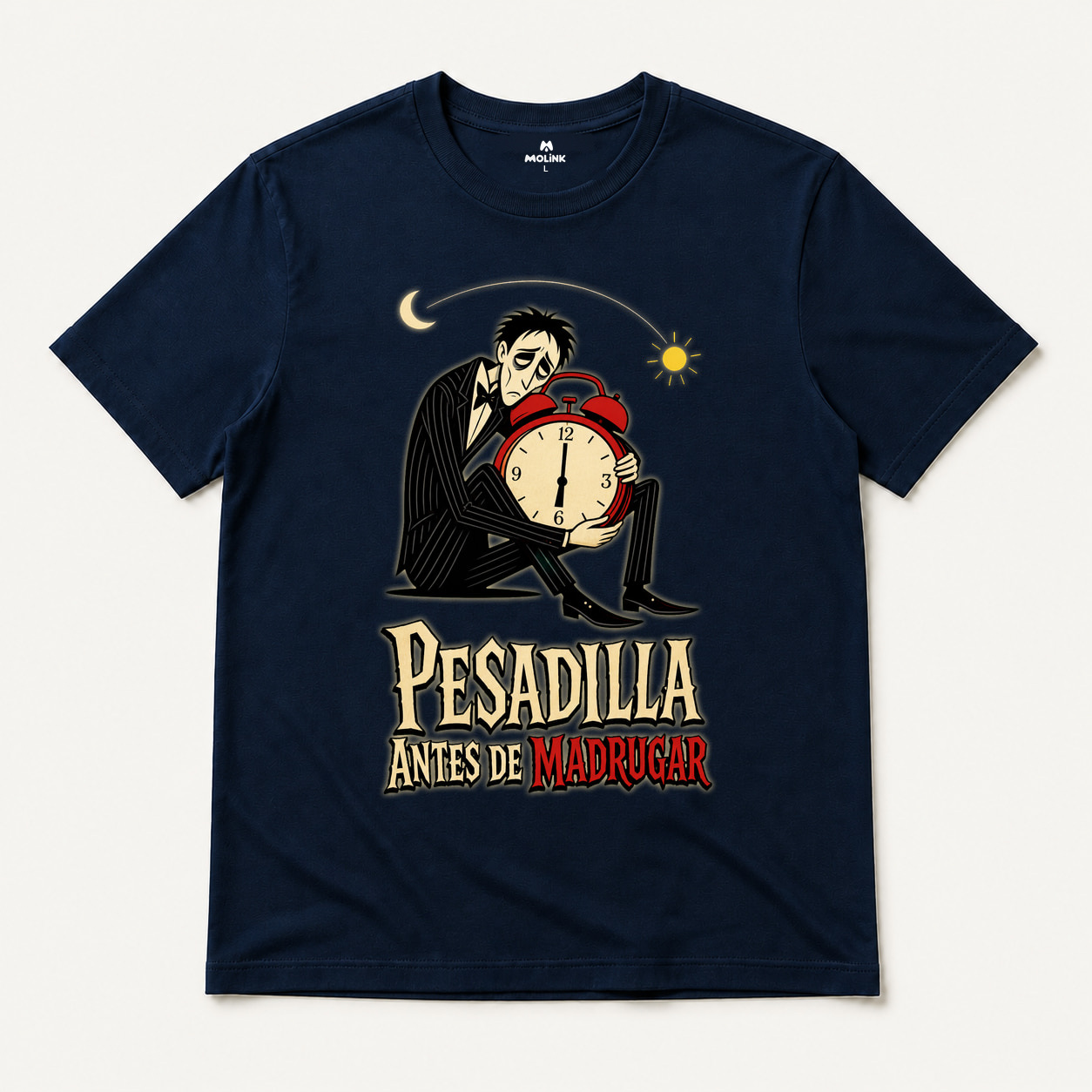 Camiseta Pesadilla Antes de Madrugar en color marino